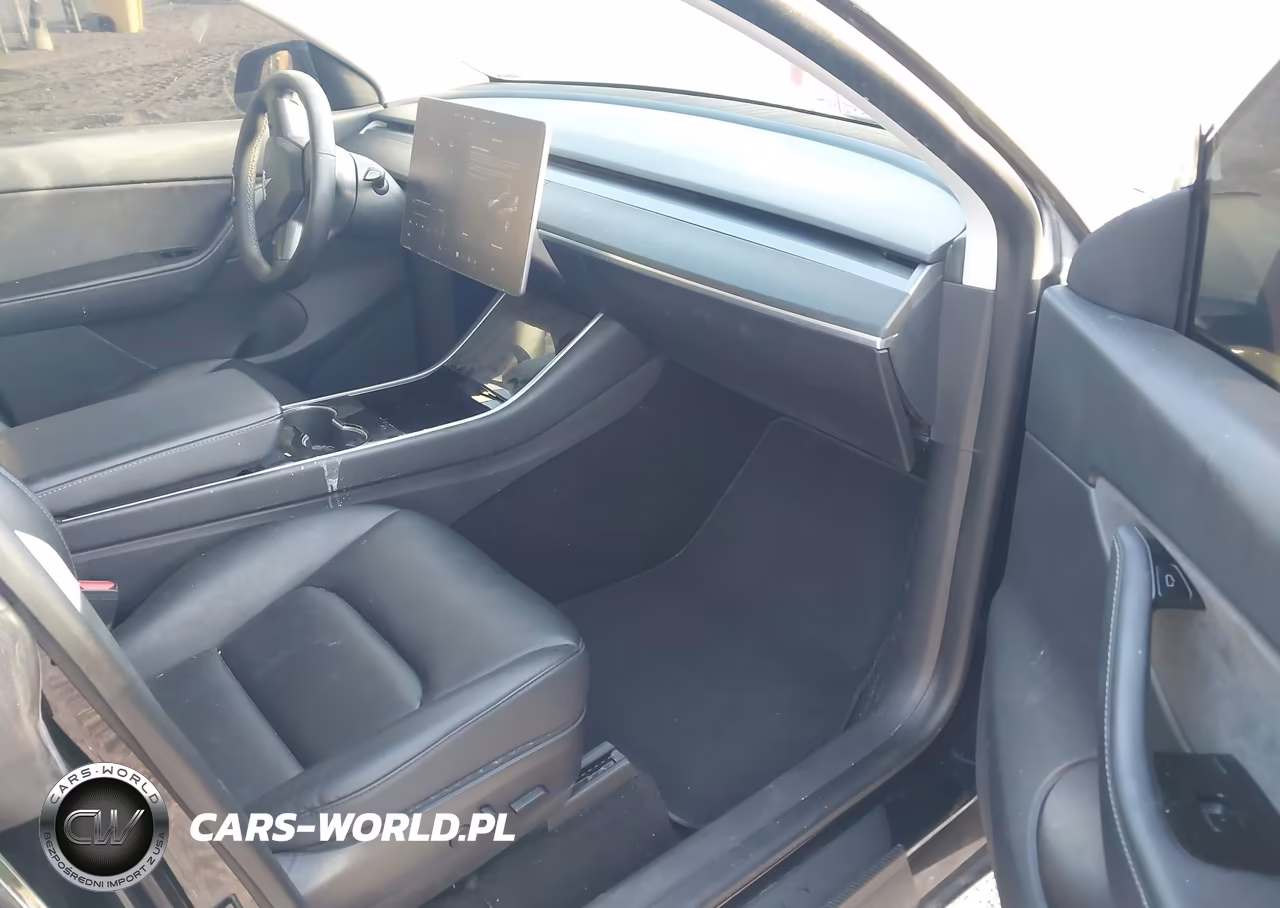 2020 Tesla Model Y Long Range Dual Motor All-Wheel Drive VIN:5YJYGDEE3LF041030 - 5