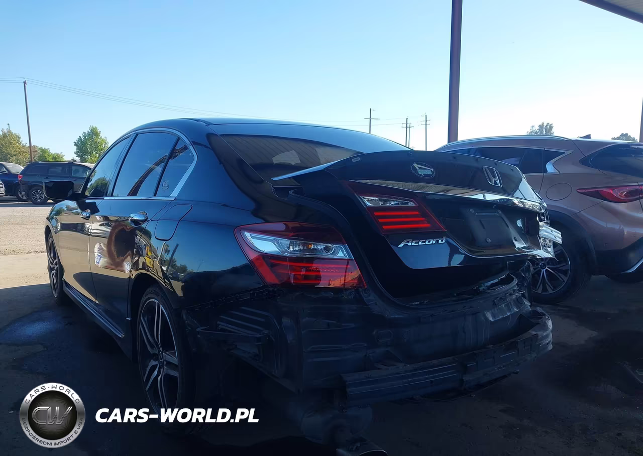 2017 Honda Accord Sport VIN:1HGCR2F5XHA194867 - 3