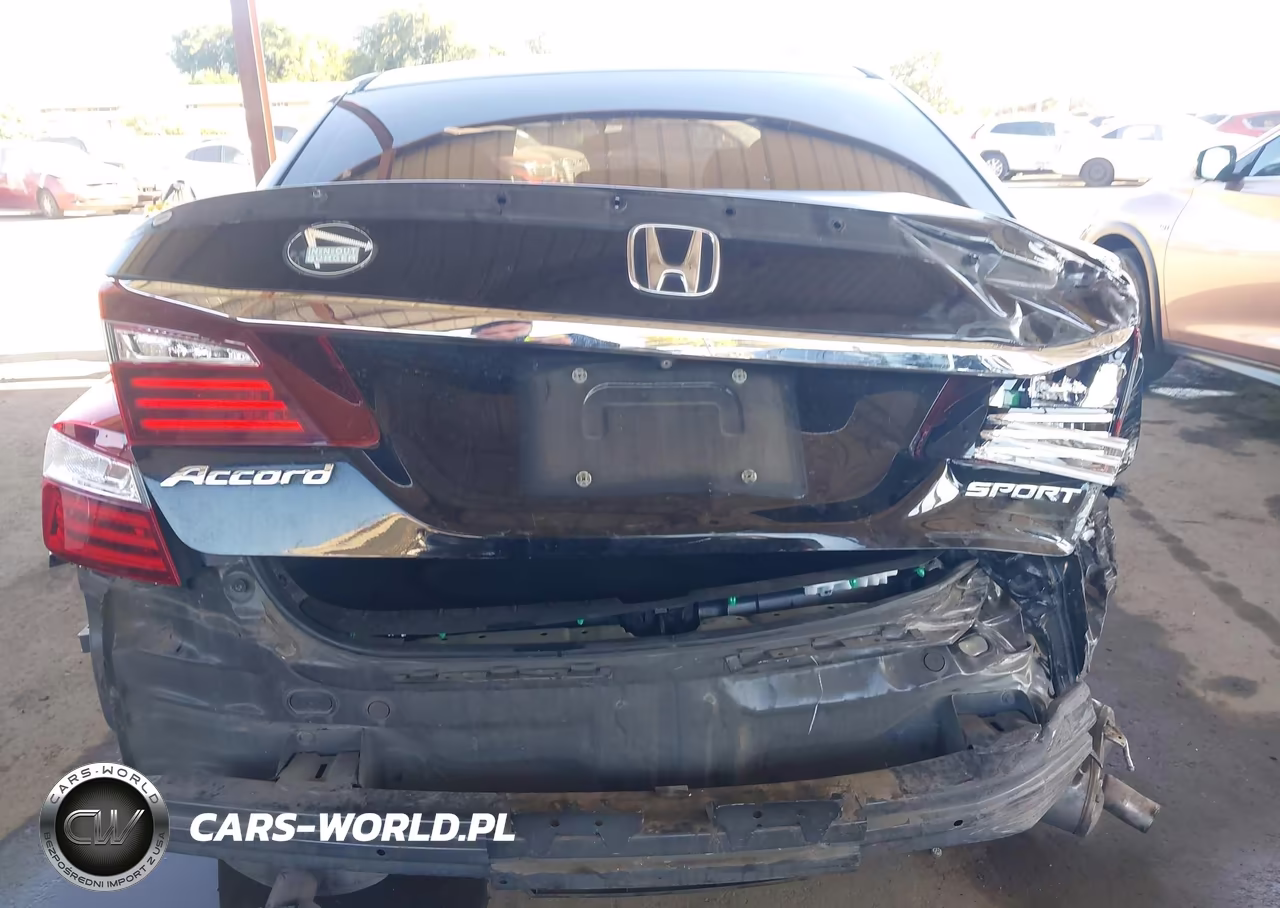 2017 Honda Accord Sport VIN:1HGCR2F5XHA194867 - 6