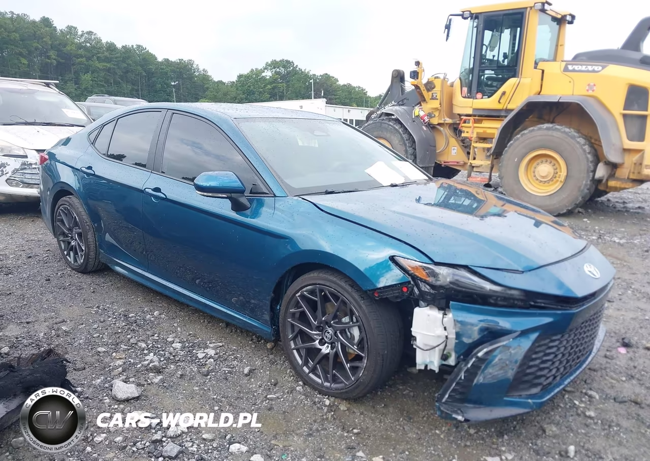 2025 Toyota Camry Se VIN:4T1DAACK0SU055220 - 13