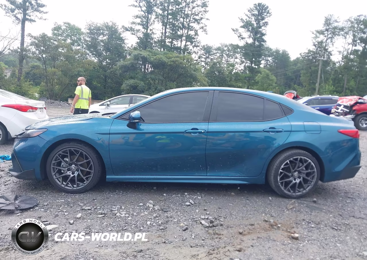 2025 Toyota Camry Se VIN:4T1DAACK0SU055220 - 14