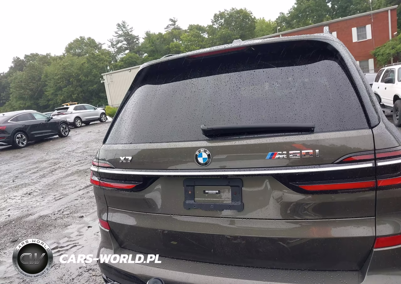 2023 BMW X7 M60I VIN:5UX33EM07P9N84705 - 16
