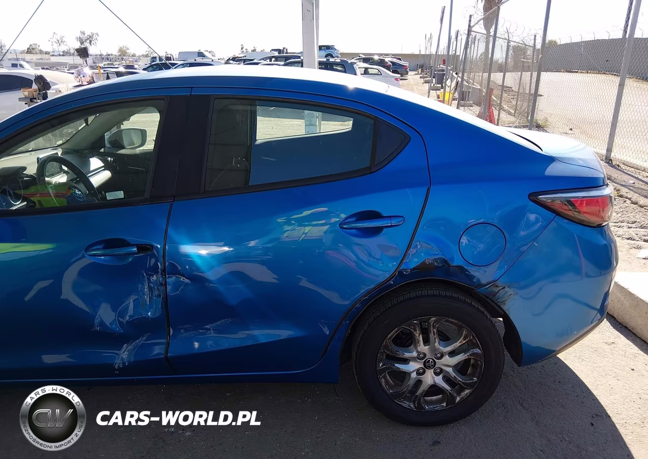 2017 Toyota Yaris Ia VIN:3MYDLBYV2HY158332 - 13