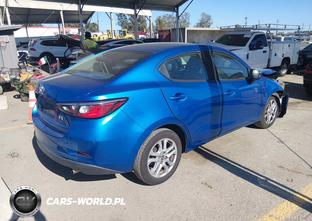 2017 Toyota Yaris Ia VIN:3MYDLBYV2HY158332 - 4