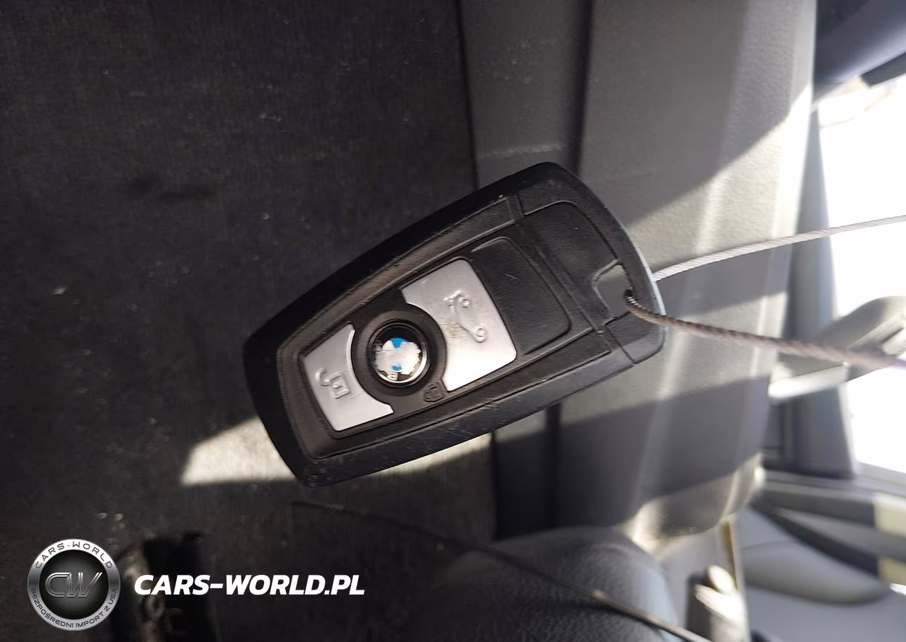 2015 BMW 328I VIN:WBA3C1C5XFP852984 - 11