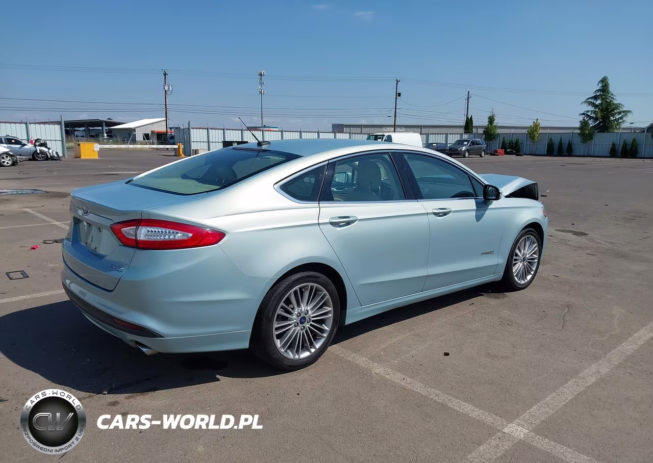 2014 Ford Fusion Hybrid Se VIN:3FA6P0LU9ER212624 - 4