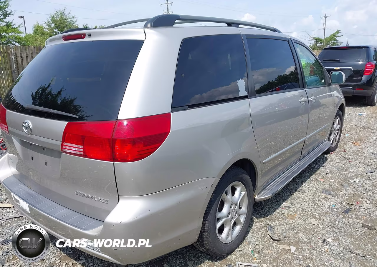 2004 Toyota Sienna Xle VIN:5TDZA22C44S152924 - 4