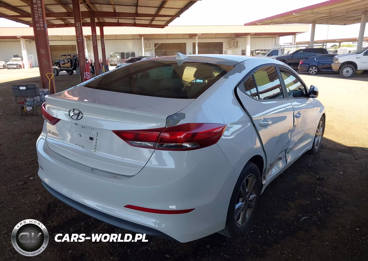 2017 Hyundai Elantra Se VIN:5NPD84LF7HH115243 - 4