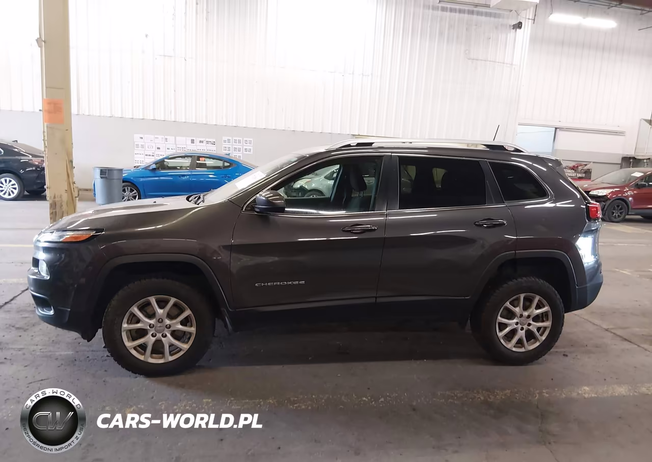 2017 Jeep Cherokee Latitude VIN:1C4PJMCB6HD237077 - 14