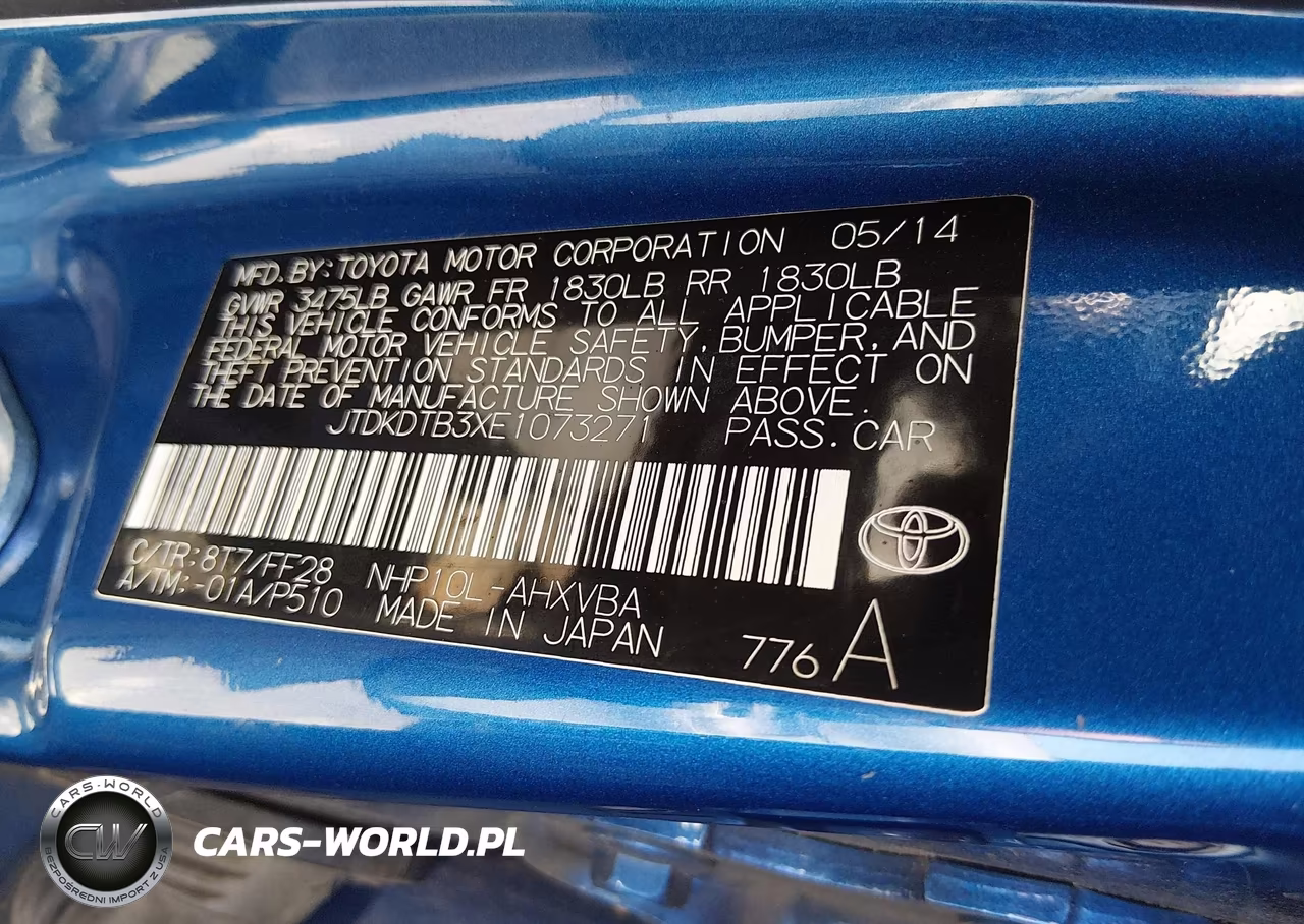 2014 Toyota Prius C Two VIN:JTDKDTB3XE1073271 - 9