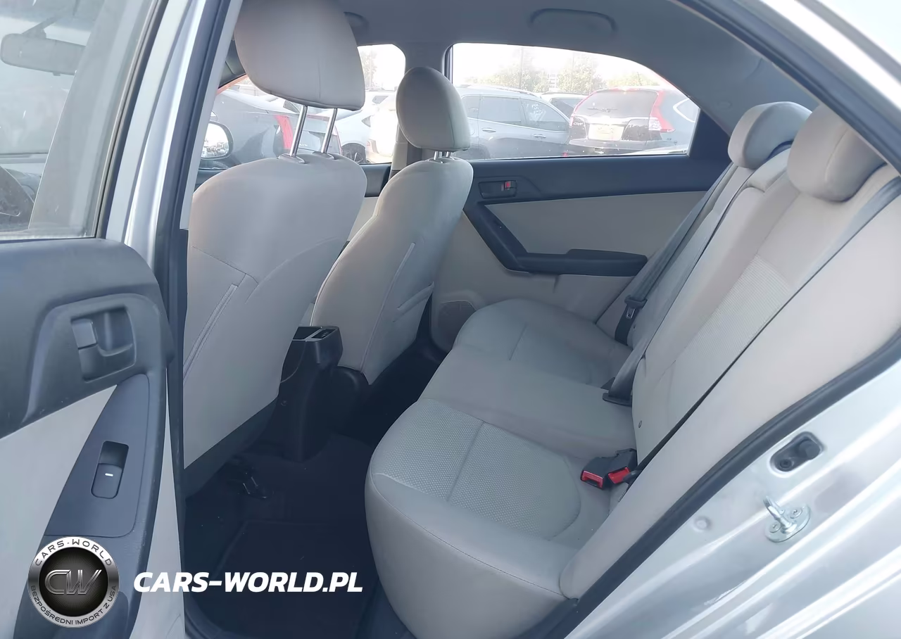 2010 Kia Forte Ex VIN:KNAFU4A28A5062818 - 8