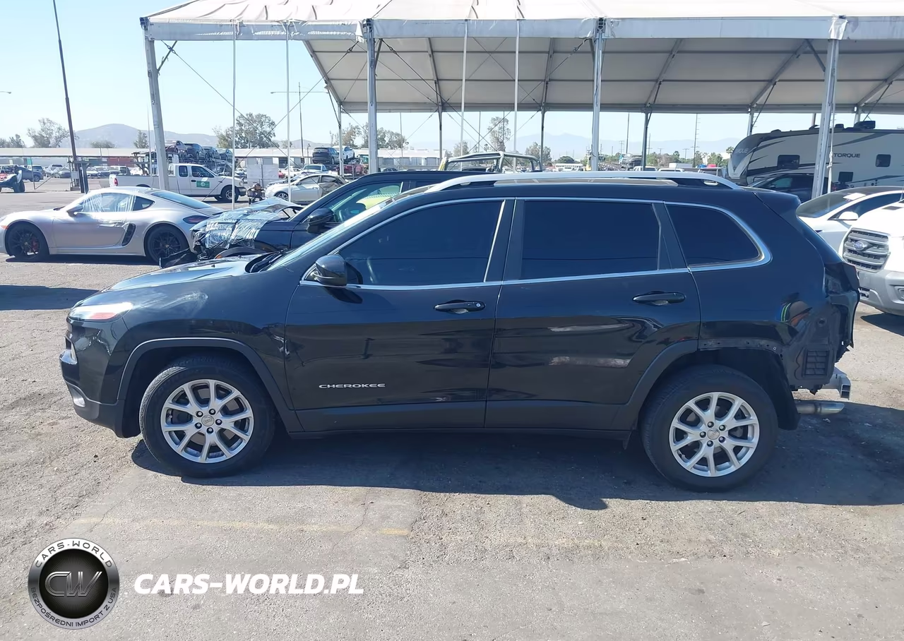 2016 Jeep Cherokee Latitude VIN:1C4PJLCB7GW282025 - 15
