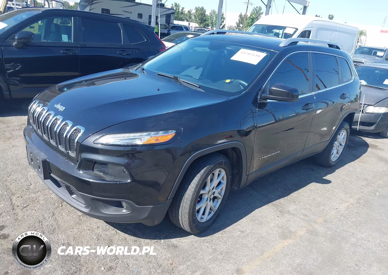 2016 Jeep Cherokee Latitude VIN:1C4PJLCB7GW282025 - 2