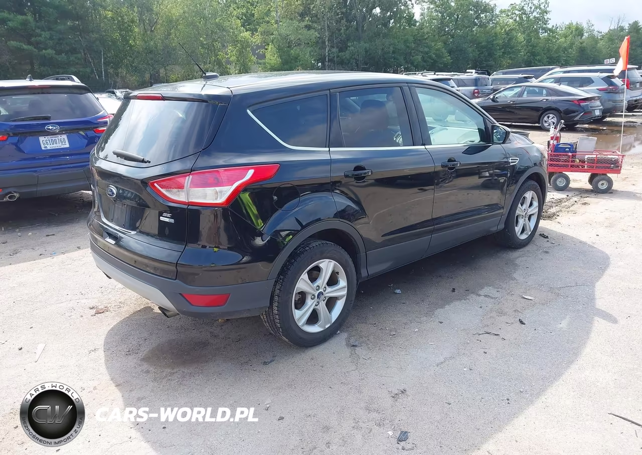 2016 Ford Escape Se VIN:1FMCU9GXXGUB78313 - 4