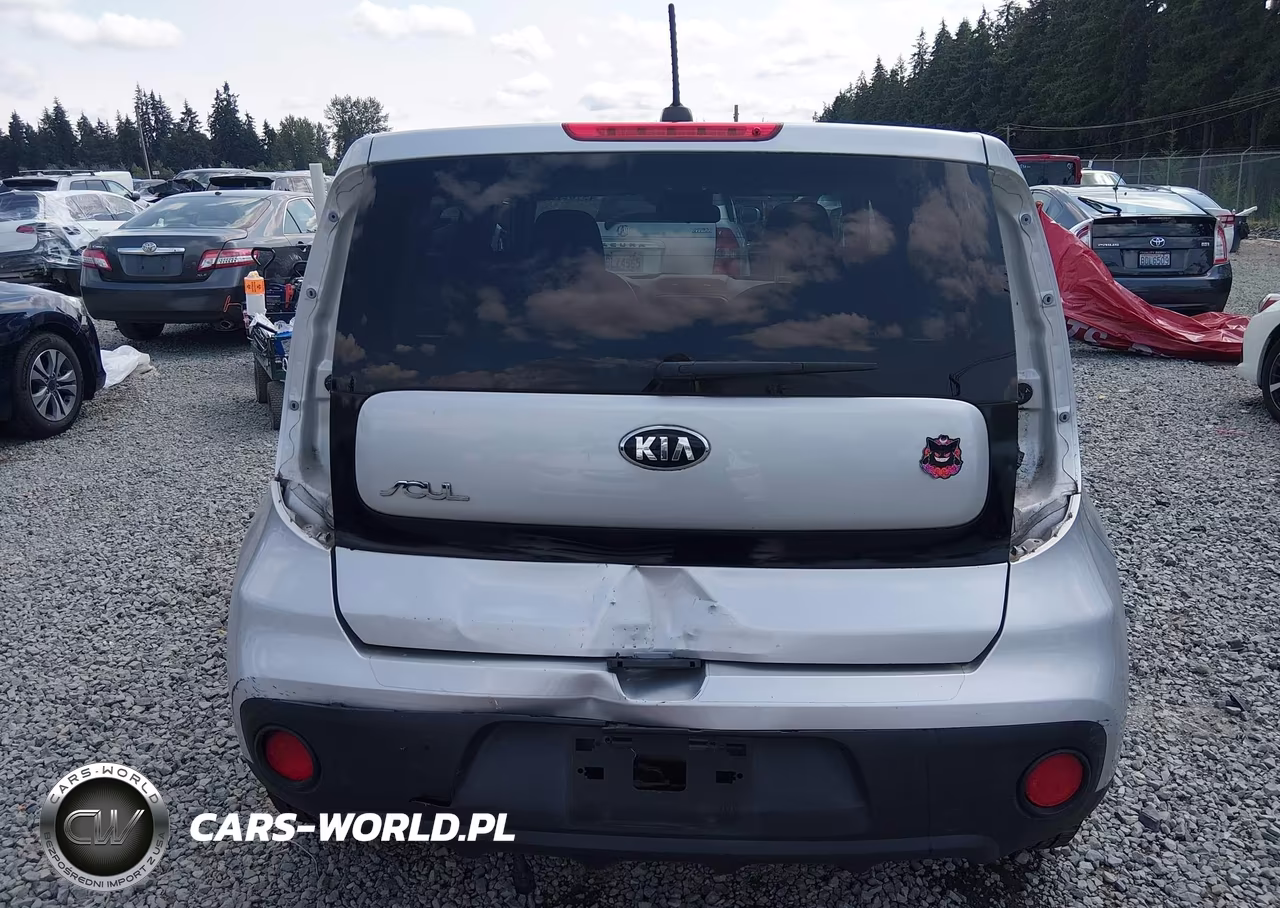 2017 Kia Soul VIN:KNDJN2A24H7470682 - 17