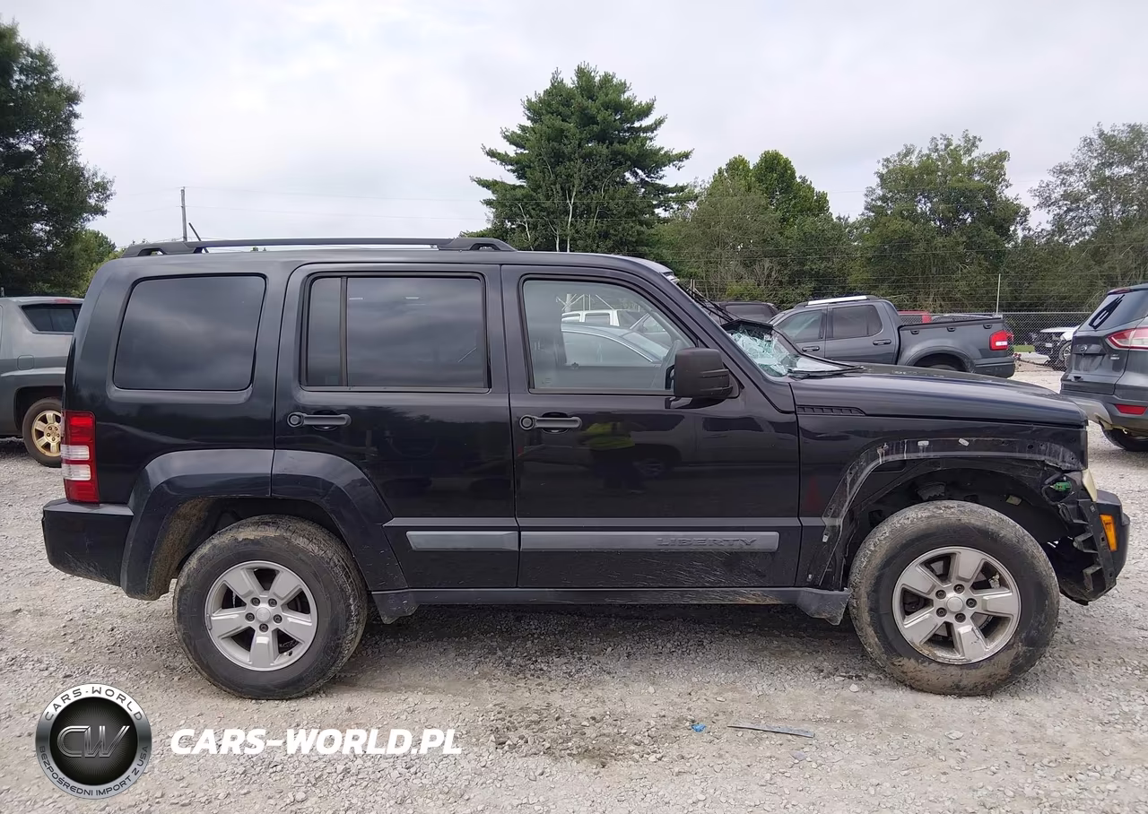 2010 Jeep Liberty Sport VIN:1J4PN2GK0AW102703 - 13
