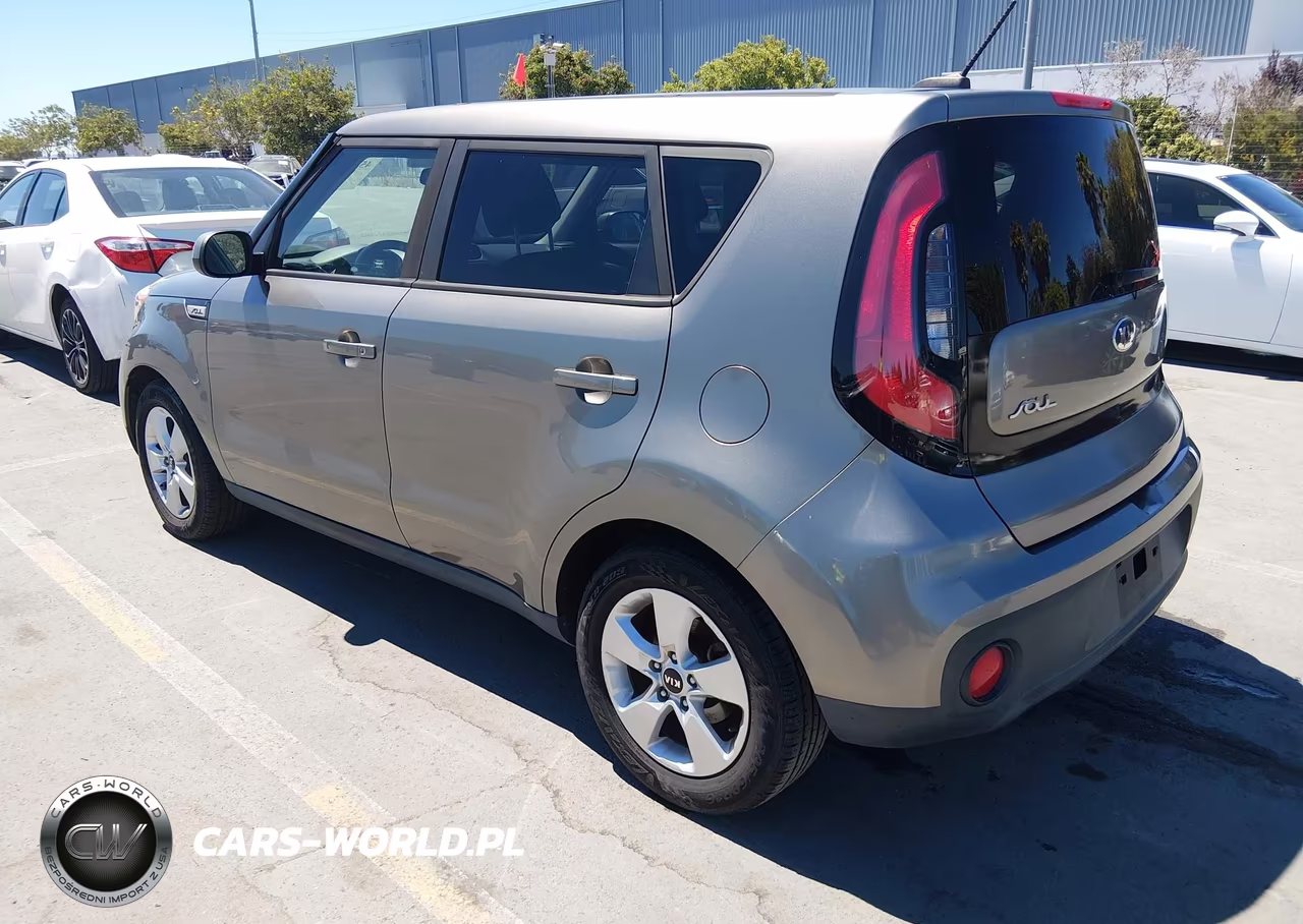 2018 Kia Soul VIN:KNDJN2A26J7543699 - 3