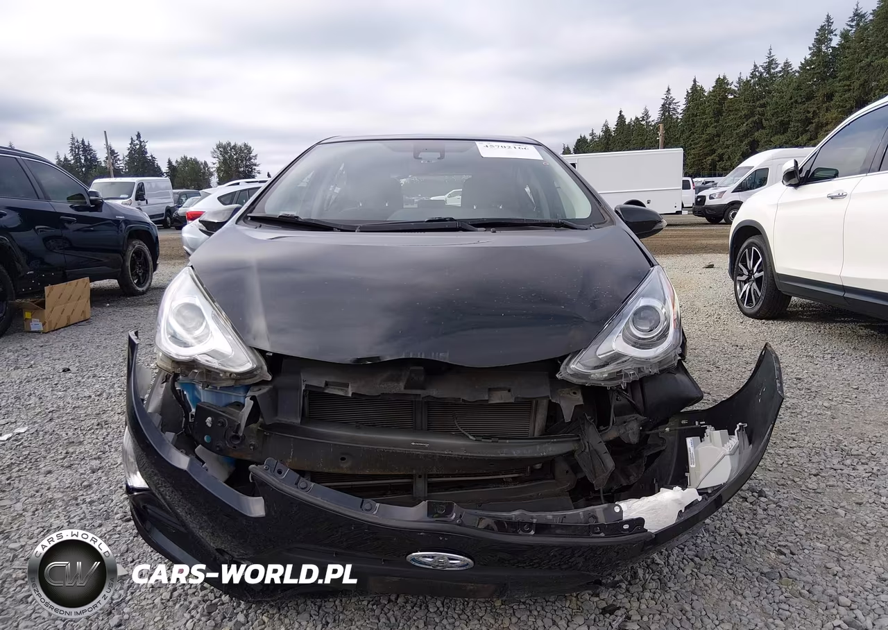 2017 Toyota Prius C Two VIN:JTDKDTB34H1597598 - 13