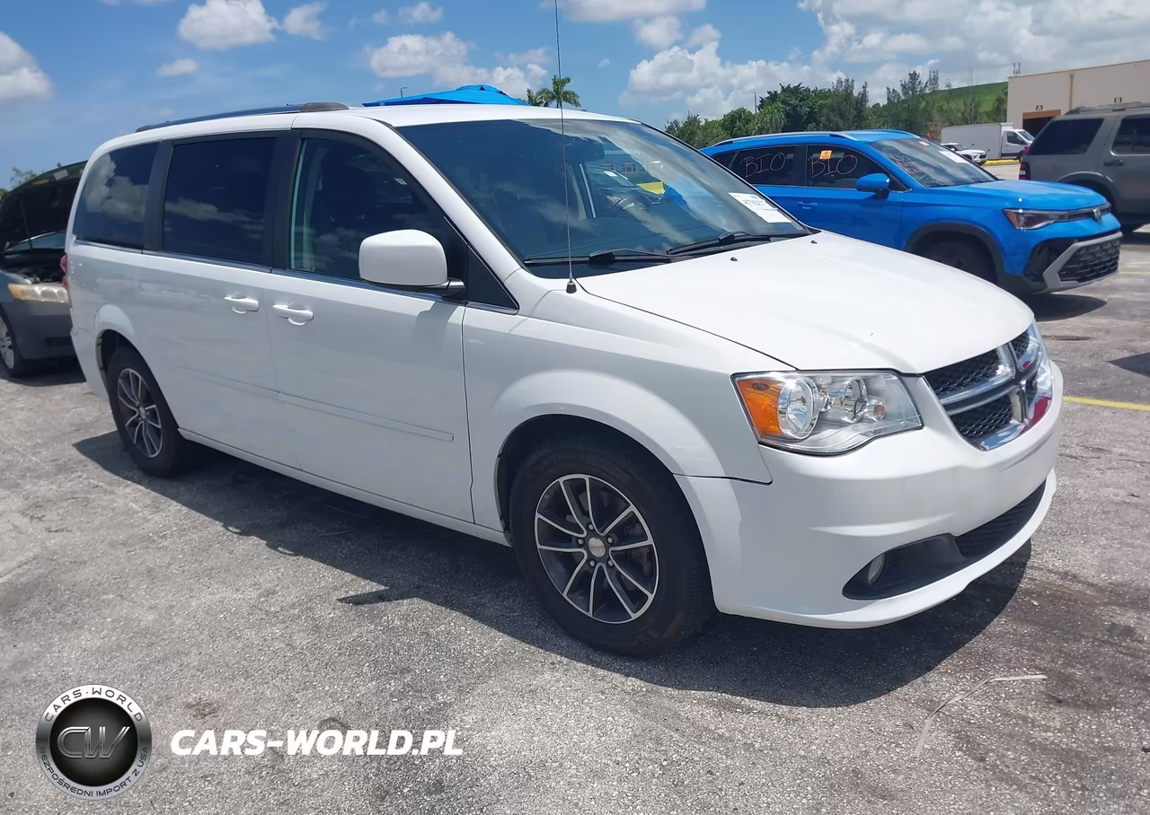 2017 Dodge Grand Caravan Sxt VIN:2C4RDGCGXHR845288 - 1