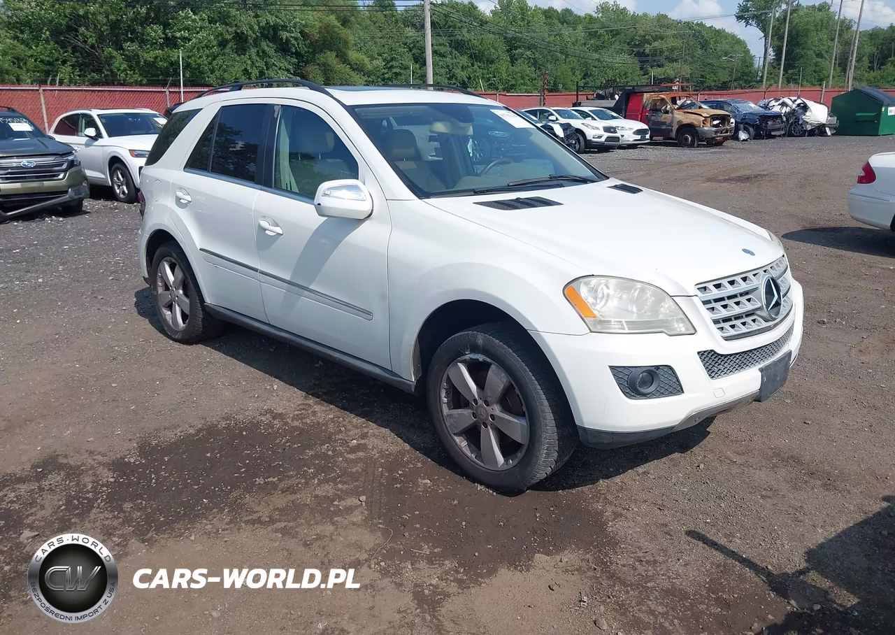 2010 Mercedes-Benz Ml 350 4Matic VIN:4JGBB8GBXAA588408 - 1