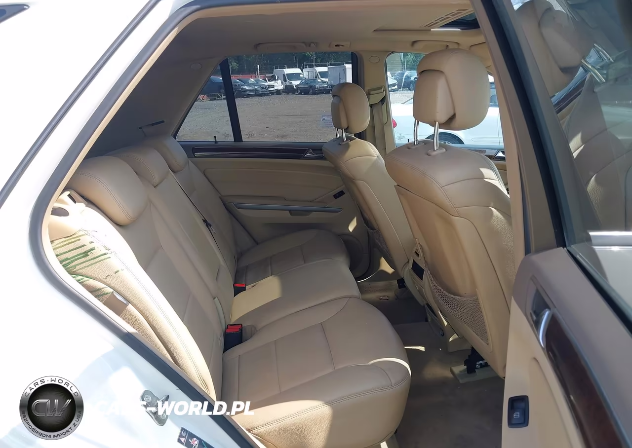 2010 Mercedes-Benz Ml 350 4Matic VIN:4JGBB8GBXAA588408 - 8