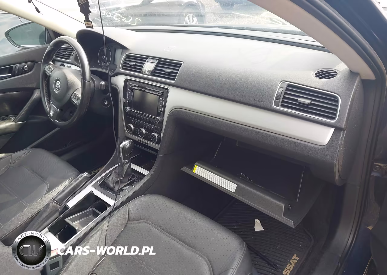 2012 Volkswagen Passat 2.5L Se VIN:1VWBH7A32CC068724 - 5