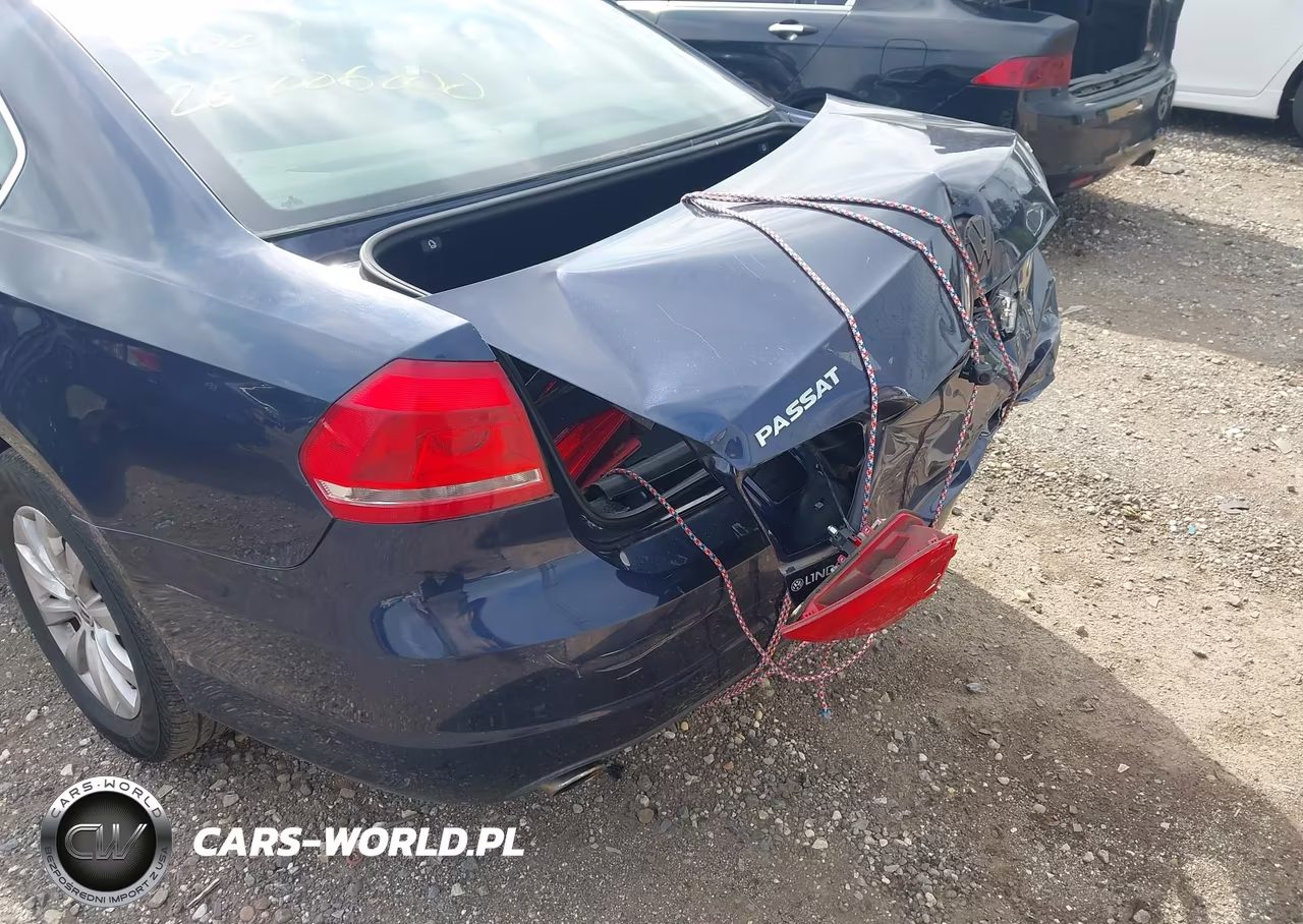 2012 Volkswagen Passat 2.5L Se VIN:1VWBH7A32CC068724 - 6