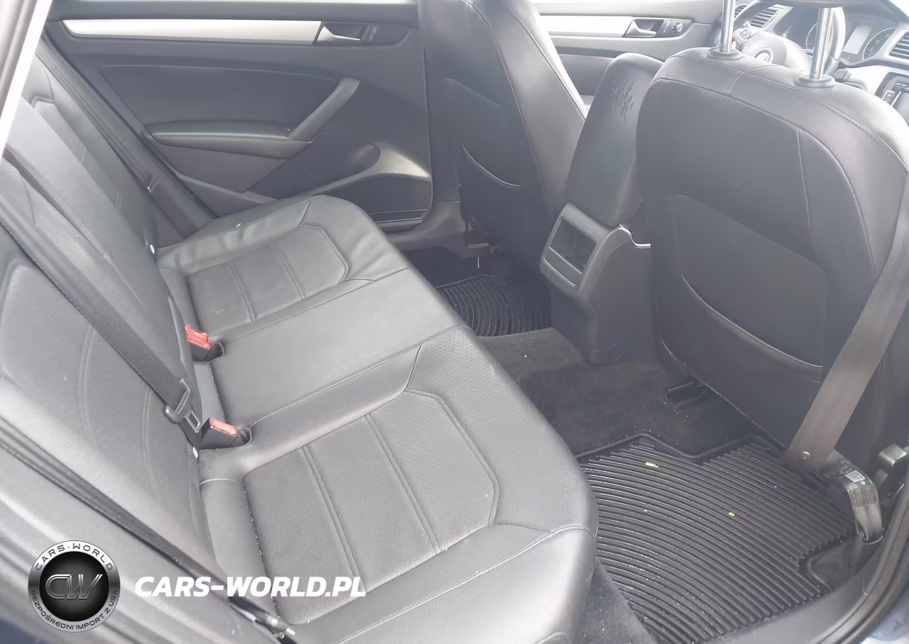 2012 Volkswagen Passat 2.5L Se VIN:1VWBH7A32CC068724 - 8