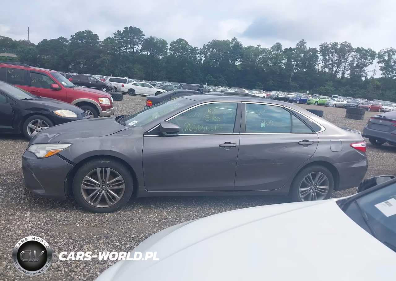 2015 Toyota Camry Se VIN:4T1BF1FK0FU971454 - 13