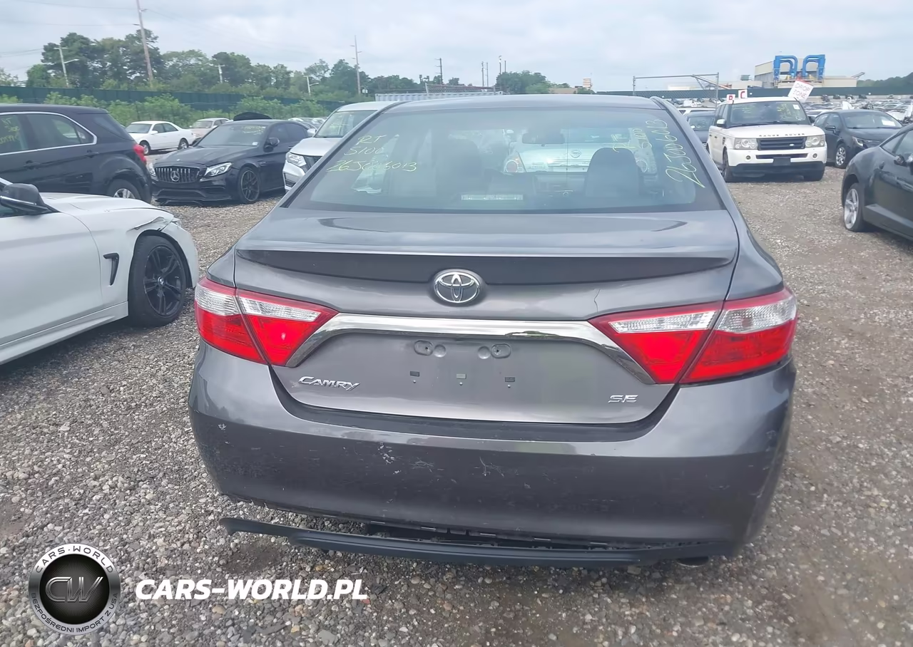 2015 Toyota Camry Se VIN:4T1BF1FK0FU971454 - 15