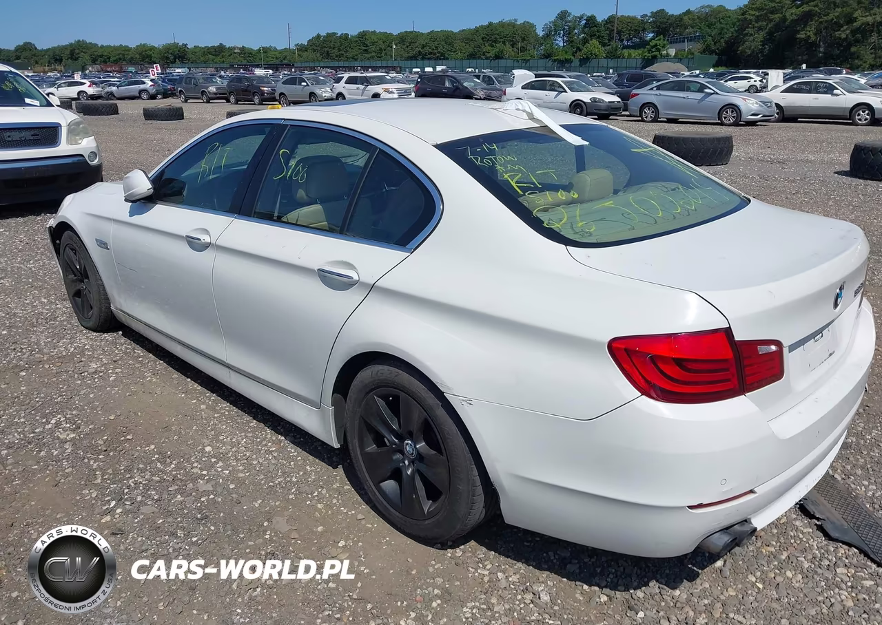 2012 BMW 528I xDrive VIN:WBAXH5C53CDW10884 - 3
