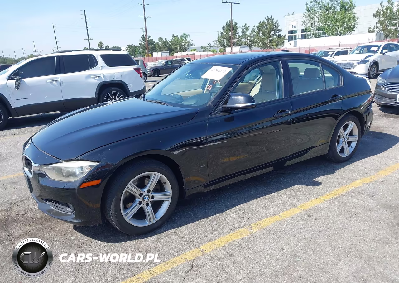 2013 BMW 328 Xi VIN:WBA3B3C50DF540836 - 2