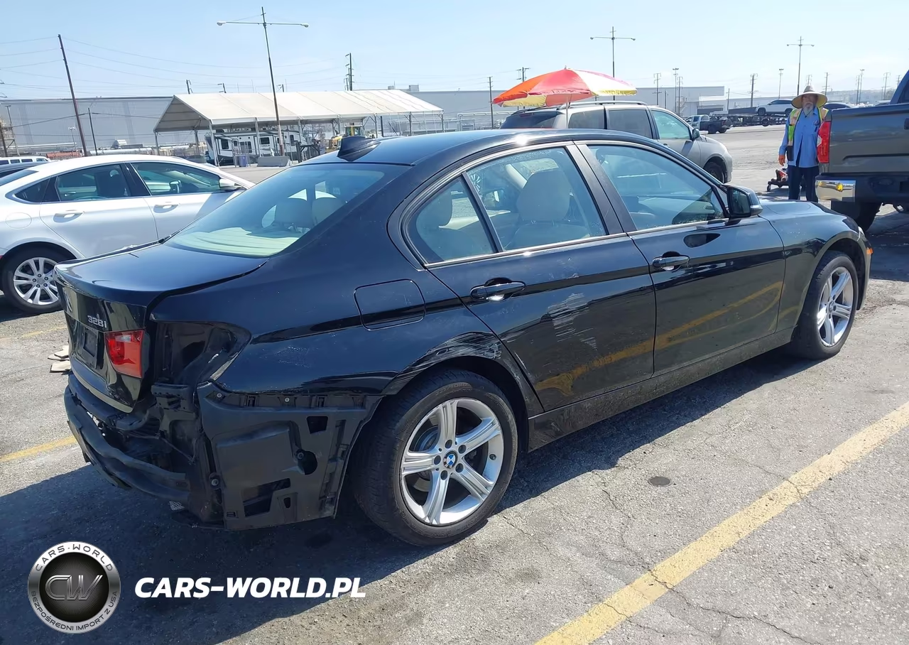 2013 BMW 328 Xi VIN:WBA3B3C50DF540836 - 4