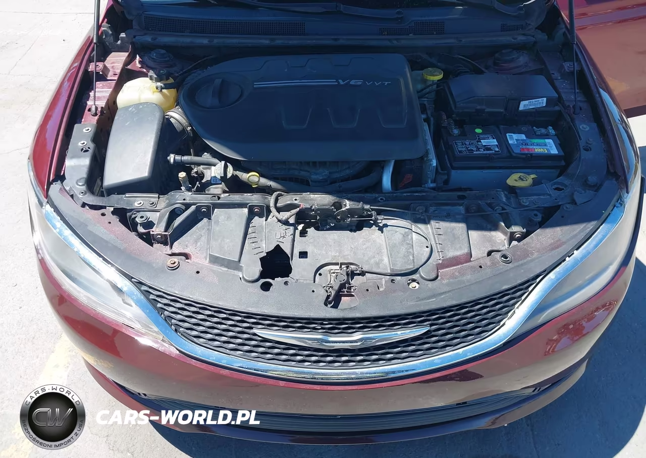 2015 Chrysler 200 S VIN:1C3CCCBGXFN526183 - 10