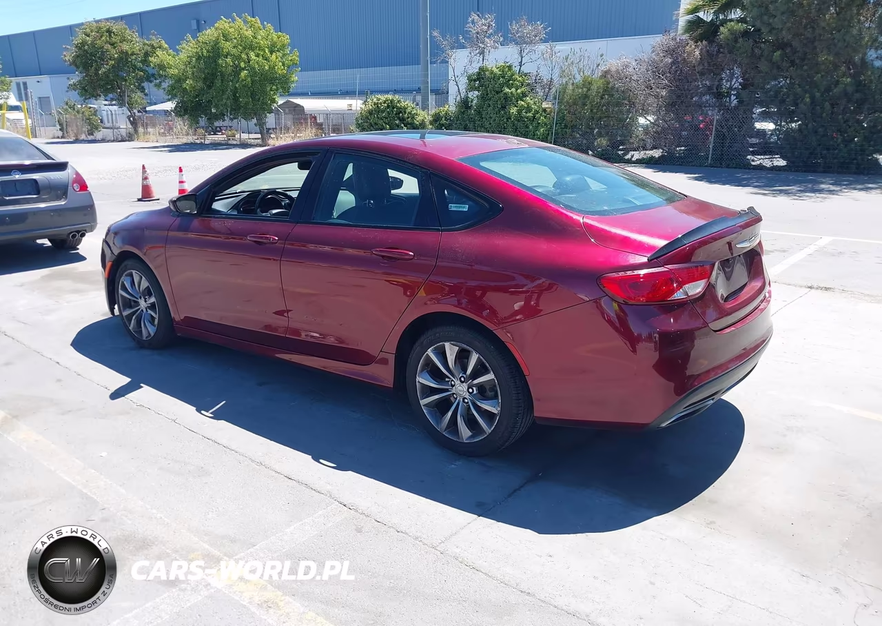 2015 Chrysler 200 S VIN:1C3CCCBGXFN526183 - 3