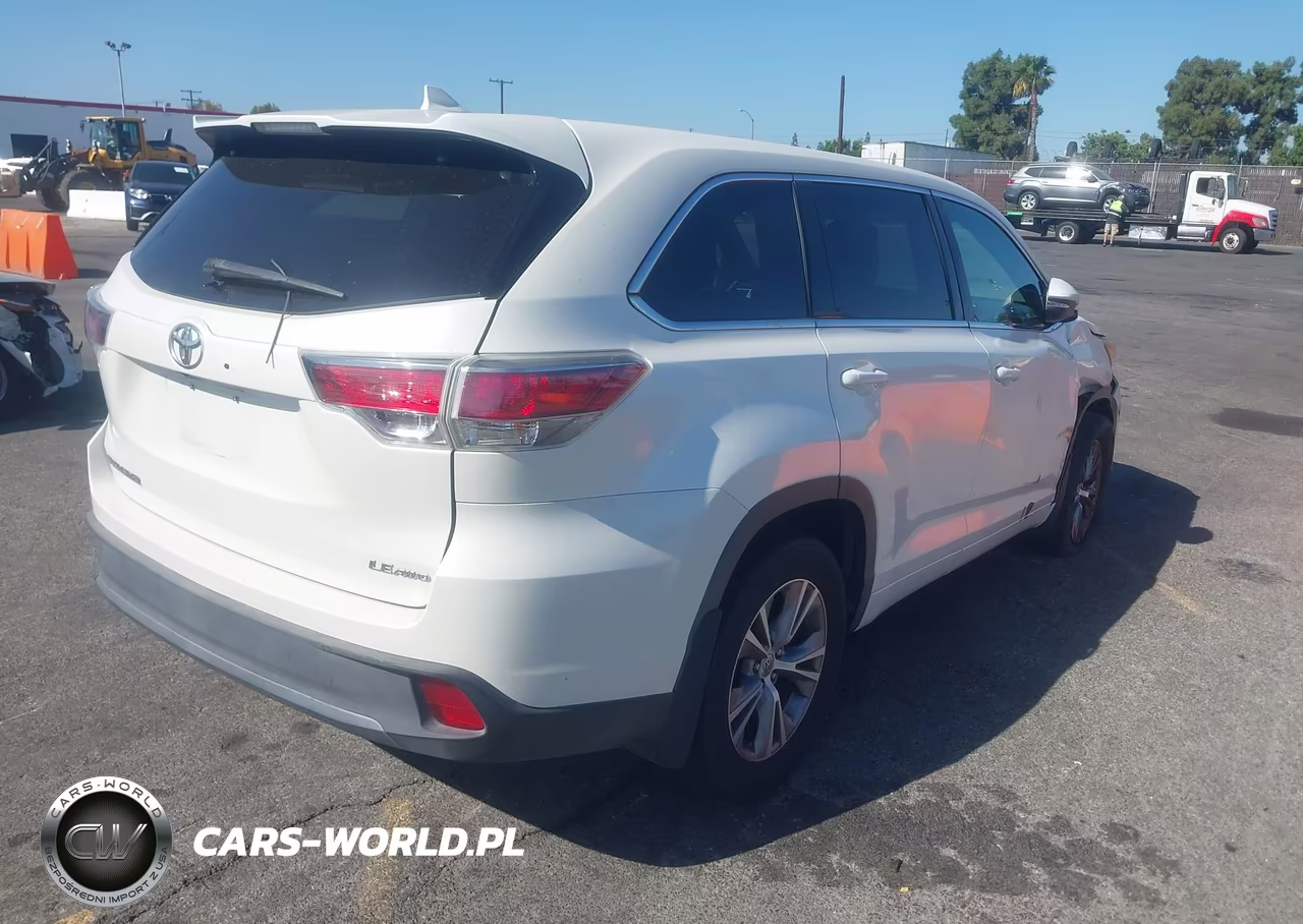 2014 Toyota Highlander Le Plus V6 VIN:5TDBKRFH9ES067964 - 4