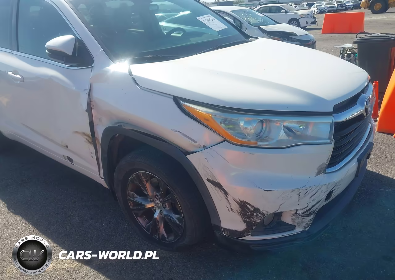2014 Toyota Highlander Le Plus V6 VIN:5TDBKRFH9ES067964 - 6