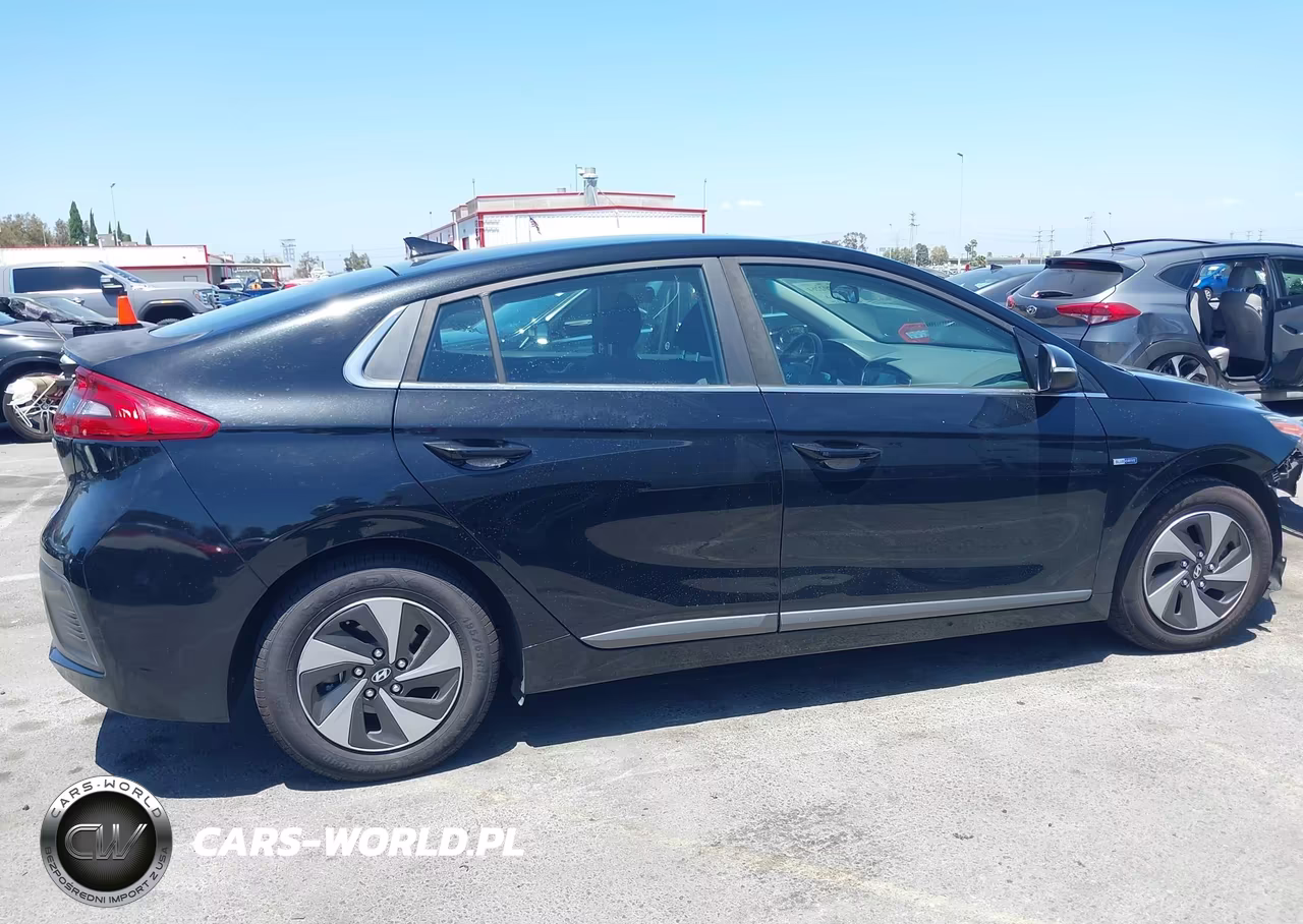 2018 Hyundai Ioniq Hybrid Sel VIN:KMHC75LC3JU091203 - 14