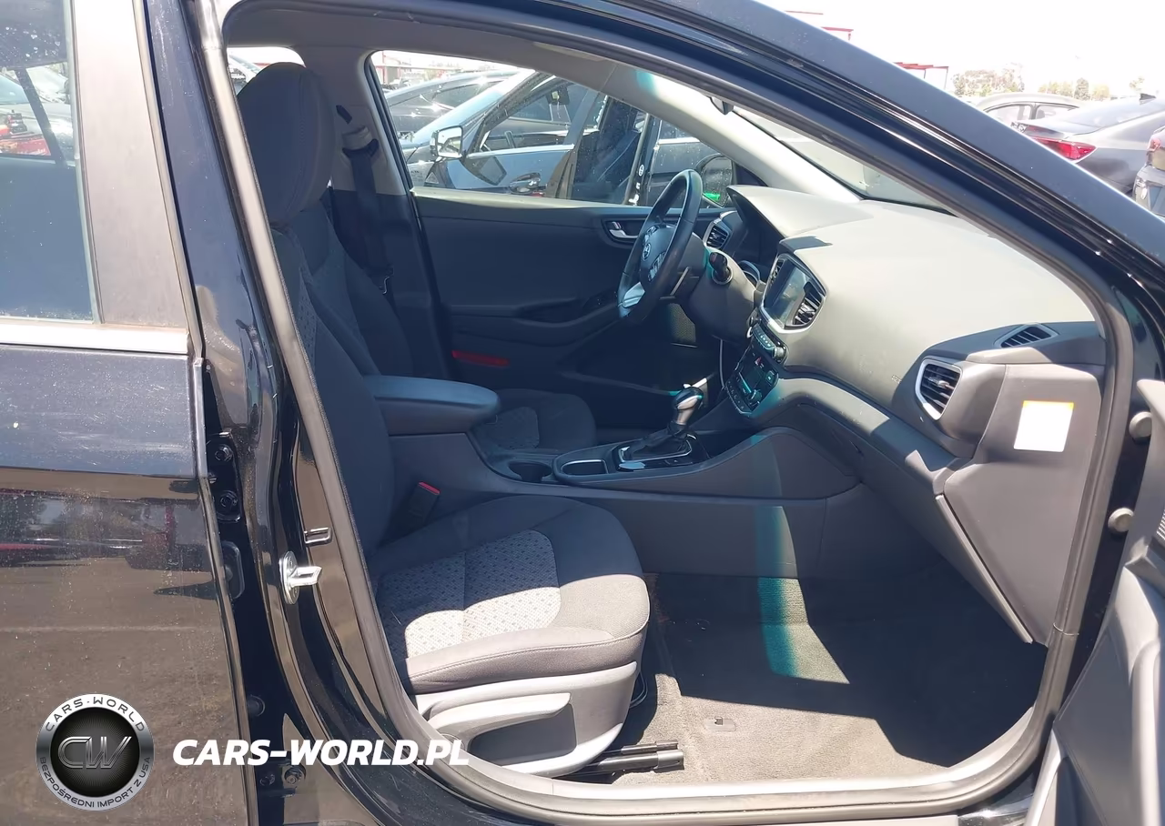 2018 Hyundai Ioniq Hybrid Sel VIN:KMHC75LC3JU091203 - 5