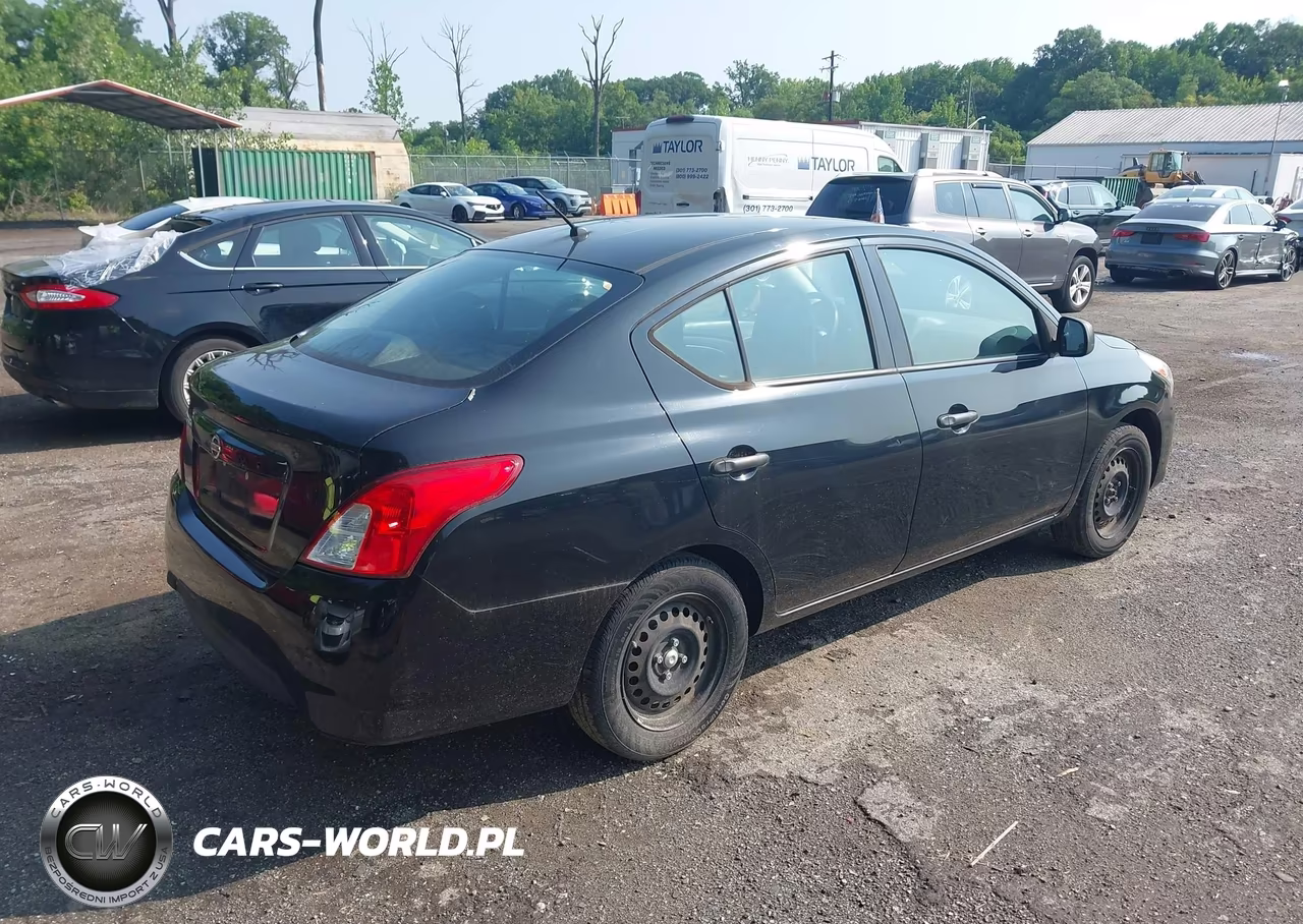 2015 Nissan Versa 1.6 S VIN:3N1CN7AP7FL841489 - 4