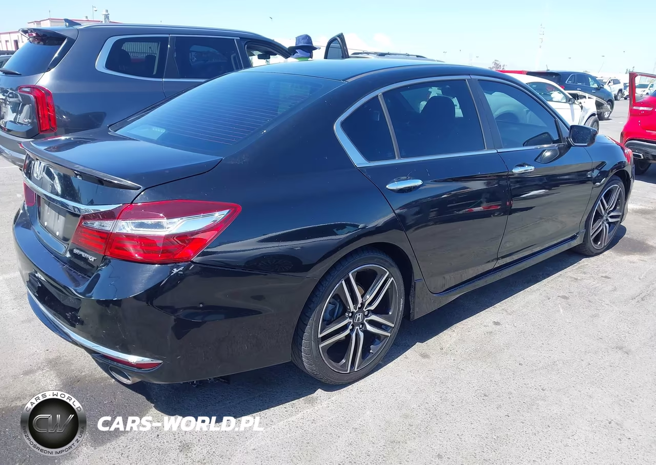 2016 Honda Accord Sport VIN:1HGCR2F56GA113166 - 4