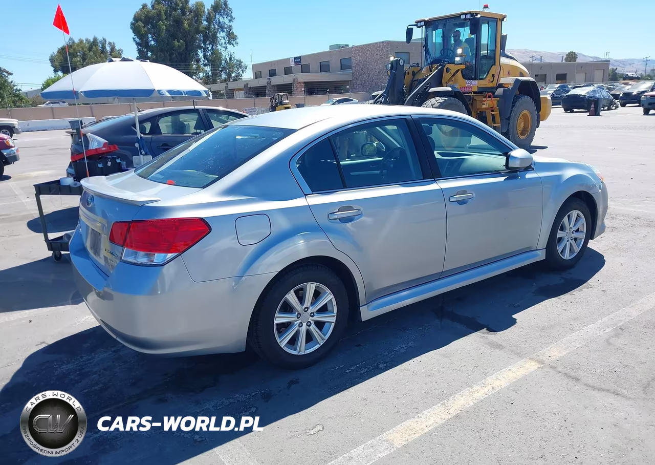 2012 Subaru Legacy 2.5I Premium VIN:4S3BMBG68C3034046 - 4