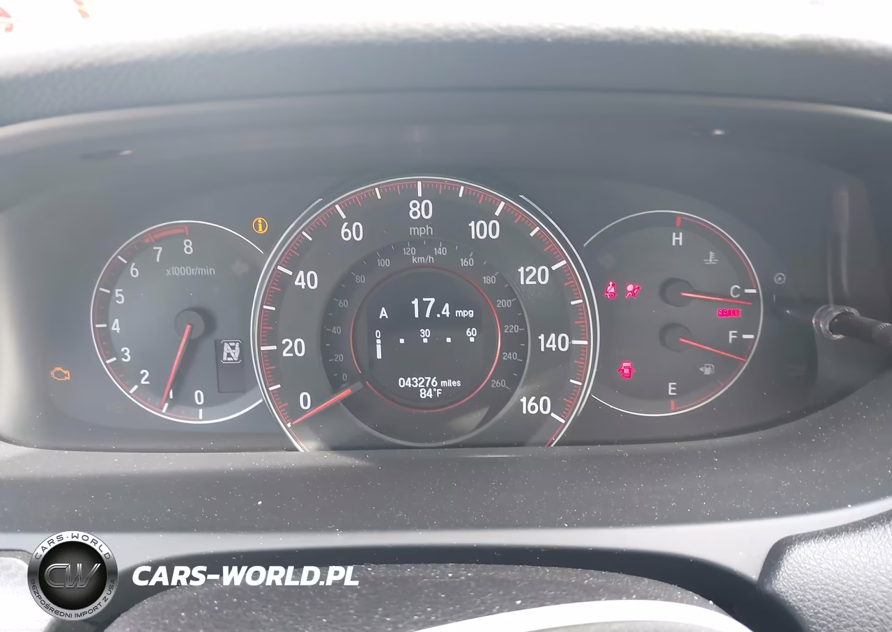 2017 Honda Accord Touring V6 VIN:1HGCT2B0XHA005260 - 7