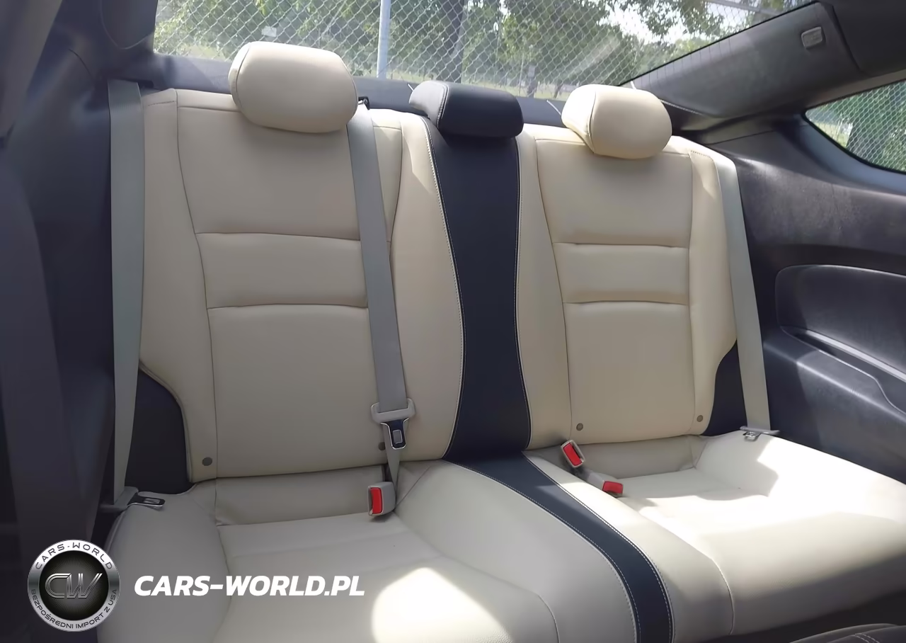 2017 Honda Accord Touring V6 VIN:1HGCT2B0XHA005260 - 8