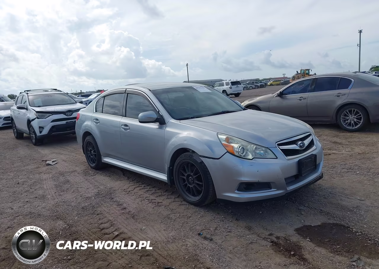 2012 Subaru Legacy 2.5I – zdjęcie 1 z 11