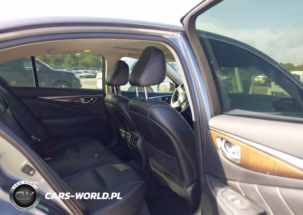 2018 Infiniti Q50 3.0T Luxe VIN:JN1EV7AP1JM360564 - 8