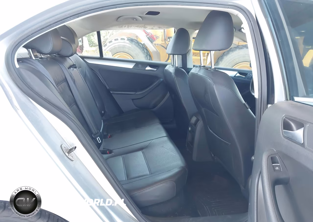 2014 Volkswagen Jetta 1.8T Se VIN:3VWD07AJXEM223620 - 8