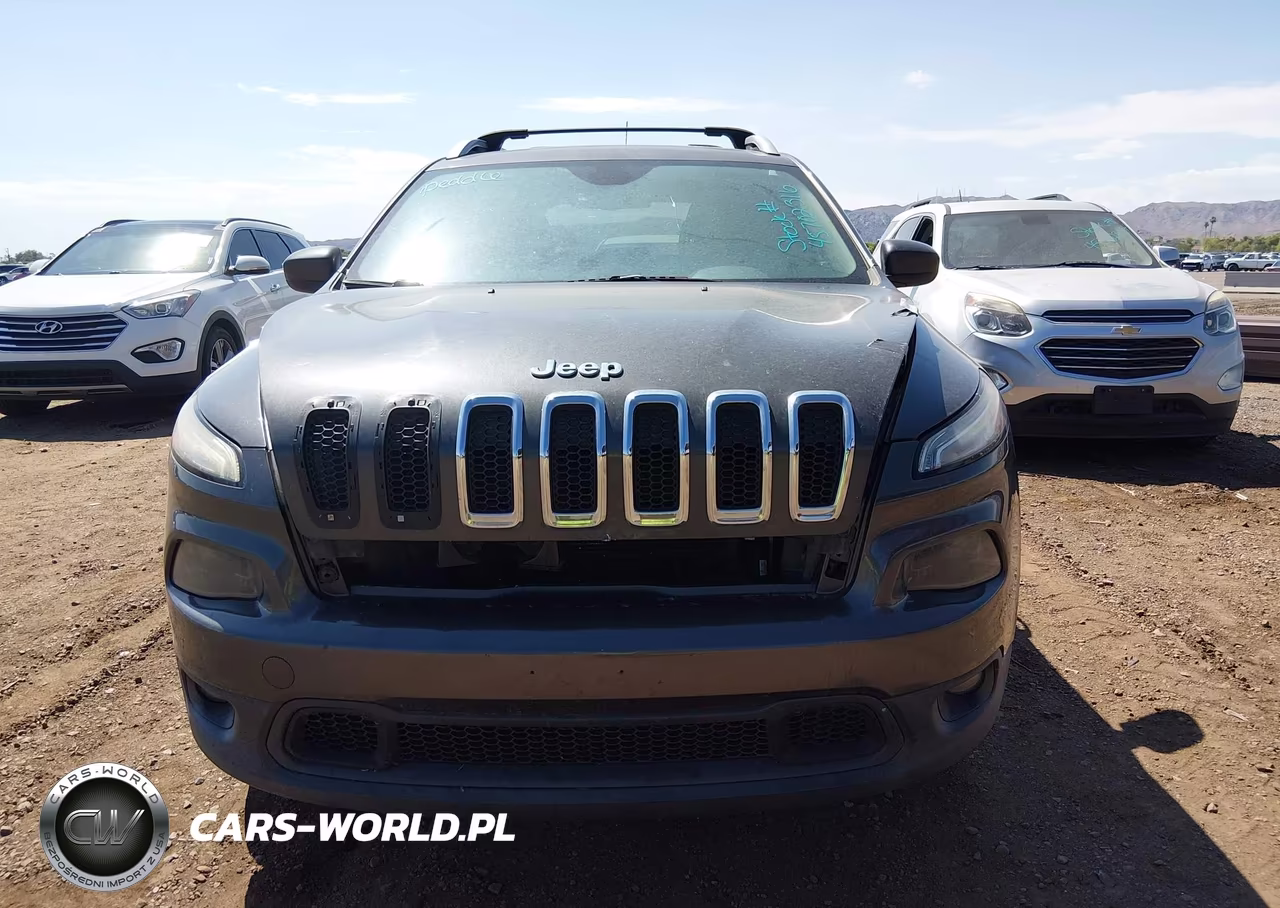 2015 Jeep Cherokee Latitude VIN:1C4PJMCBXFW589046 - 12