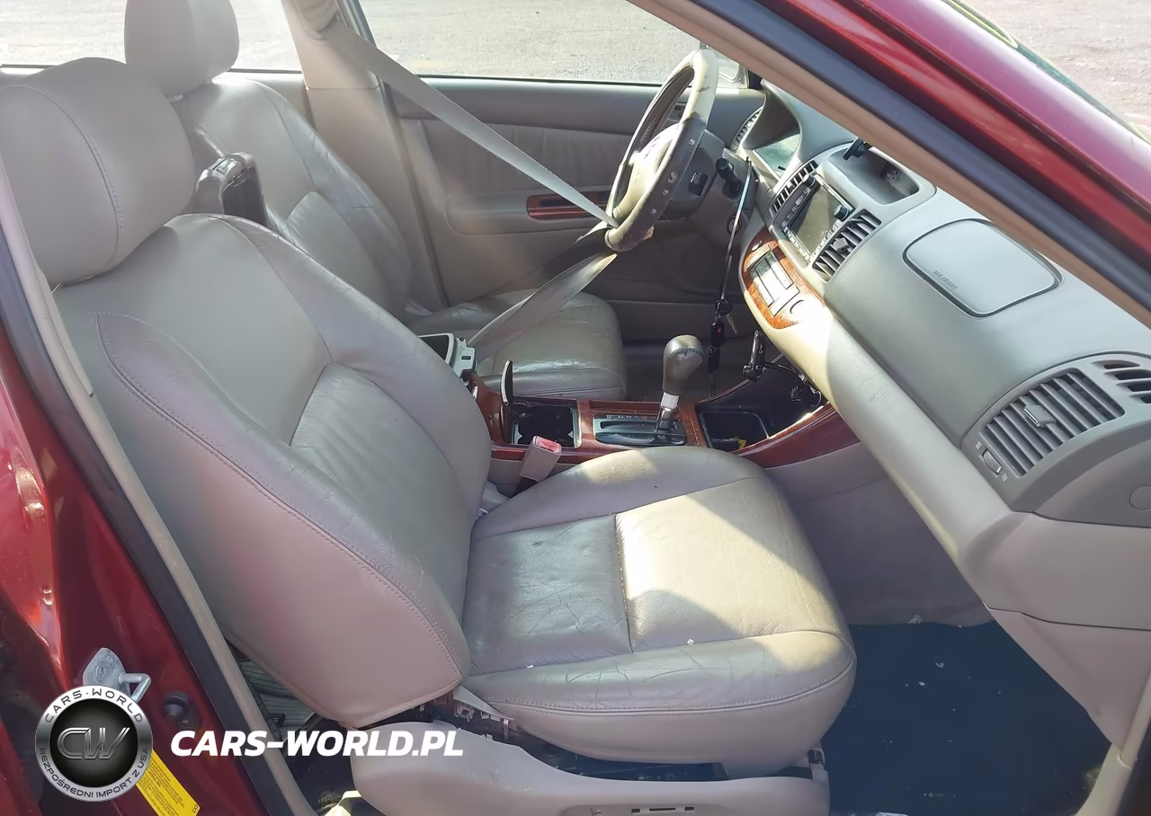 2002 Toyota Camry Xle VIN:4T1BF30K02U007516 - 5