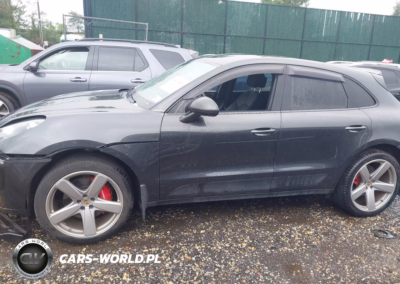 2019 Porsche Macan S VIN:WP1AB2A51KLB32091 - 14
